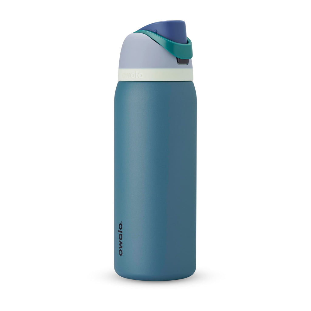 Owala - Botella de agua FreeSip de acero inoxidable con aislamiento, sin bisfenol A, incluye sorbete, para deportes y viajes, 24 oz, Denim